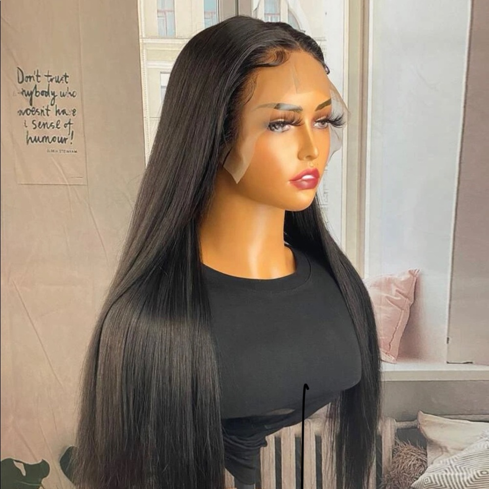 Human wig lave front .
